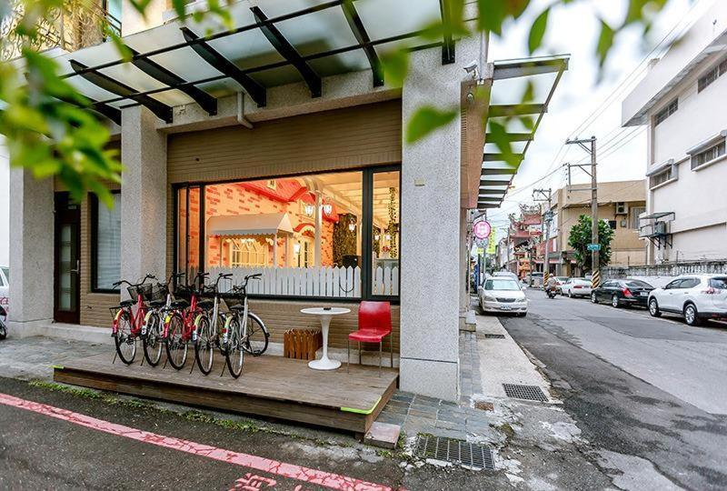幸福加油站電梯民宿 -近東大門夜市 Hualien Exterior foto